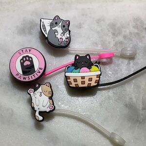 NWOT 4pc kitty straw topper